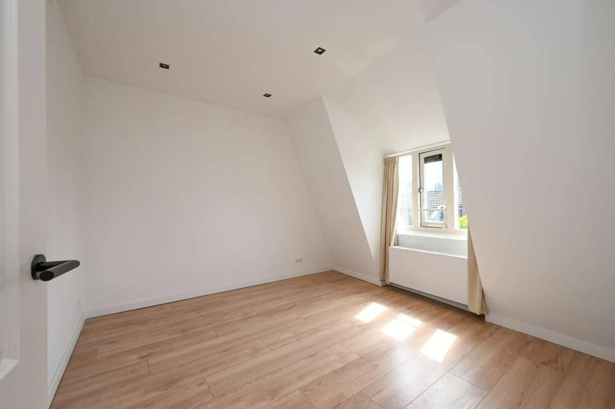 Foto van de Appartement gelegen aan de Hoevestraat in Rotterdam