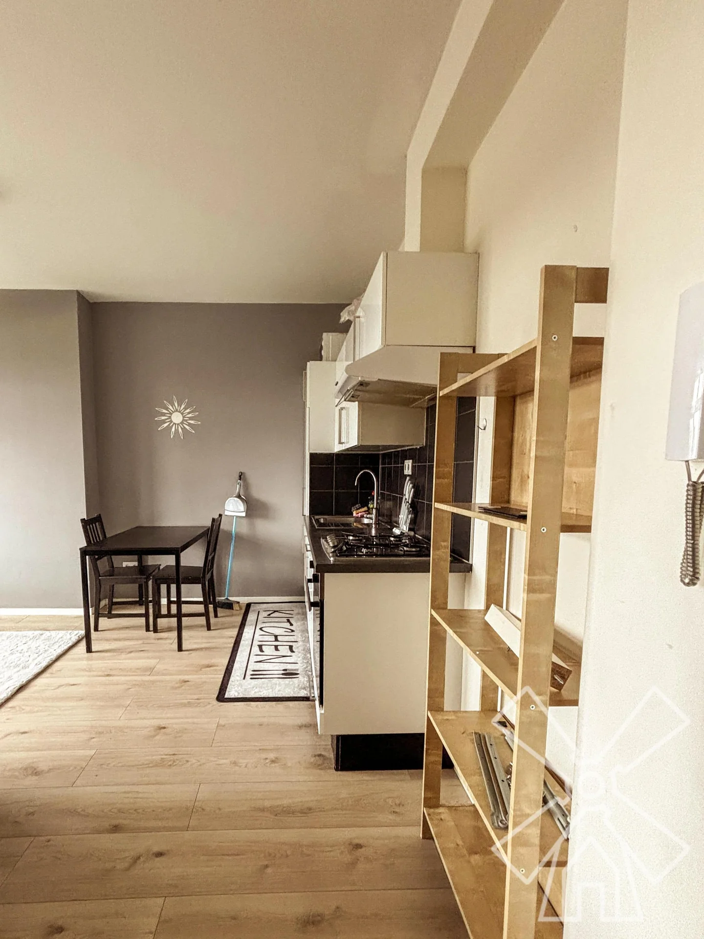 Foto van de Kamer gelegen aan de Reggestraat in Den Haag