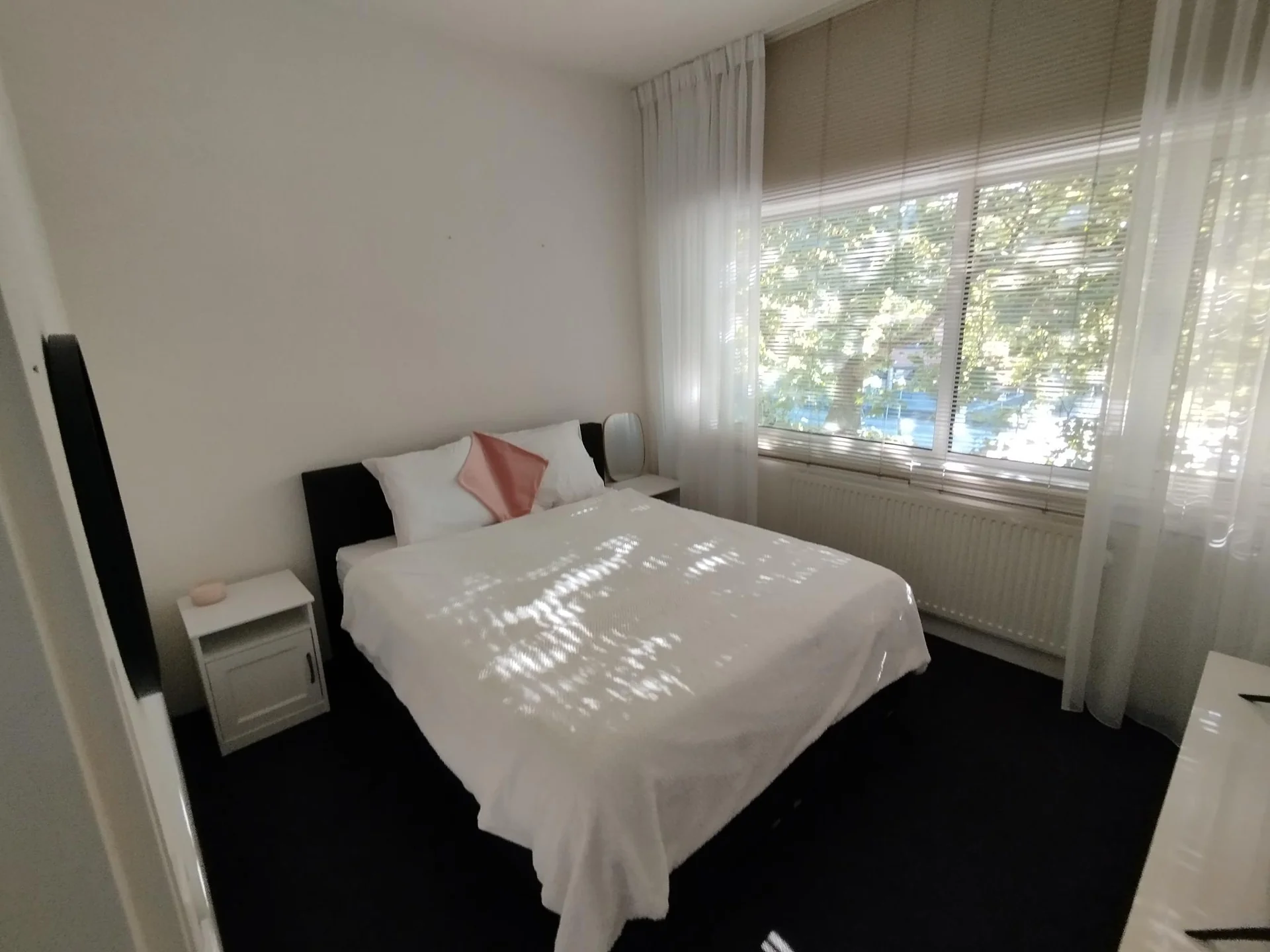 Foto van de Kamer gelegen aan de Amstelveenseweg in Amsterdam