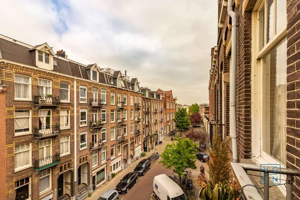 Foto van de Appartement gelegen aan de Van Ostadestraat in Amsterdam