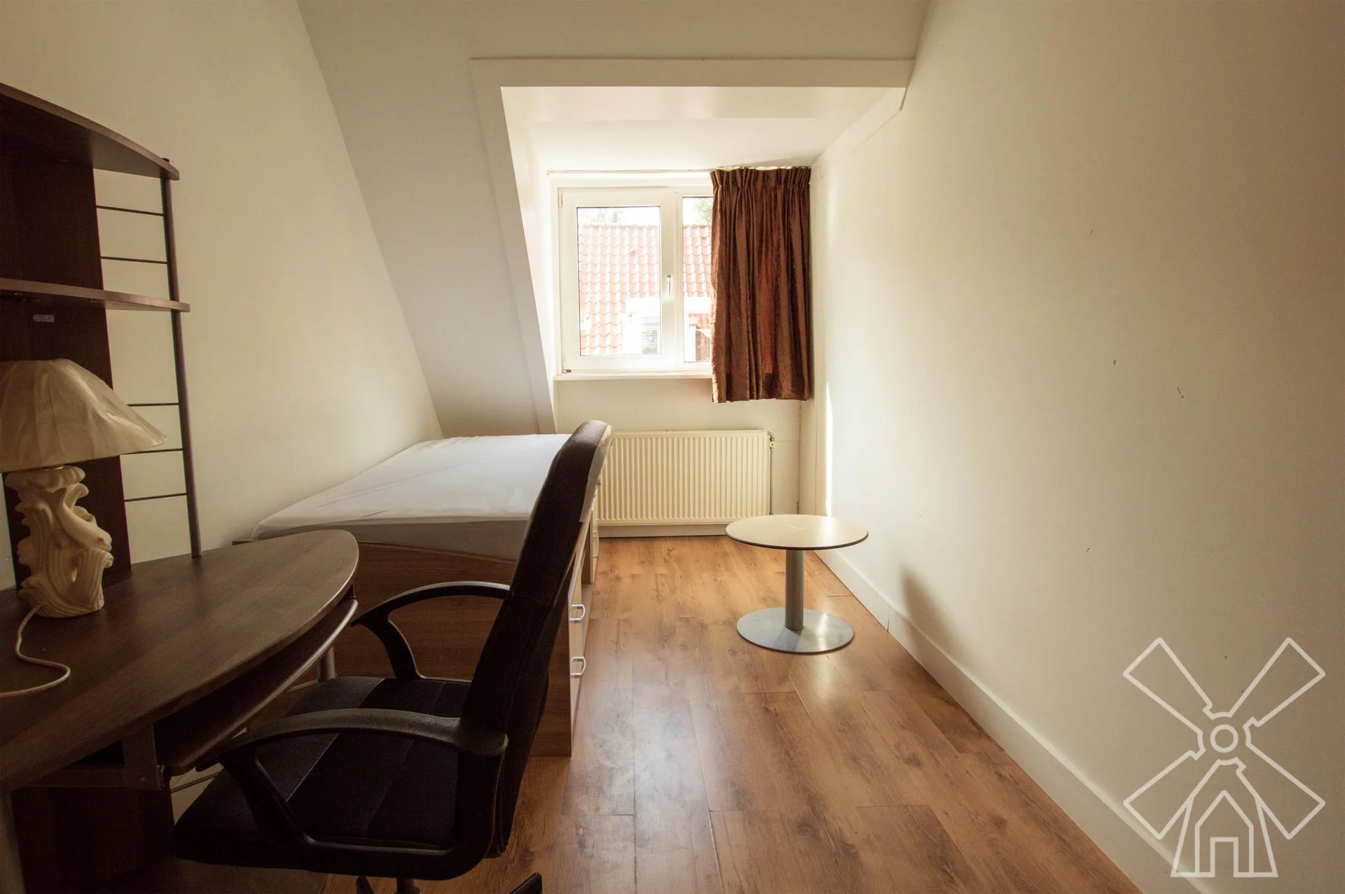 Foto van de Kamer gelegen aan de Lidewijdestraat in Den Haag