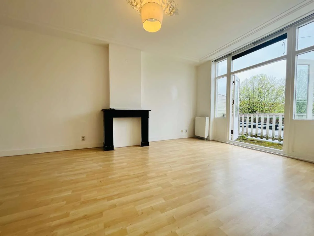 Foto van de Appartement gelegen aan de Prins Hendrikstraat in Den Haag