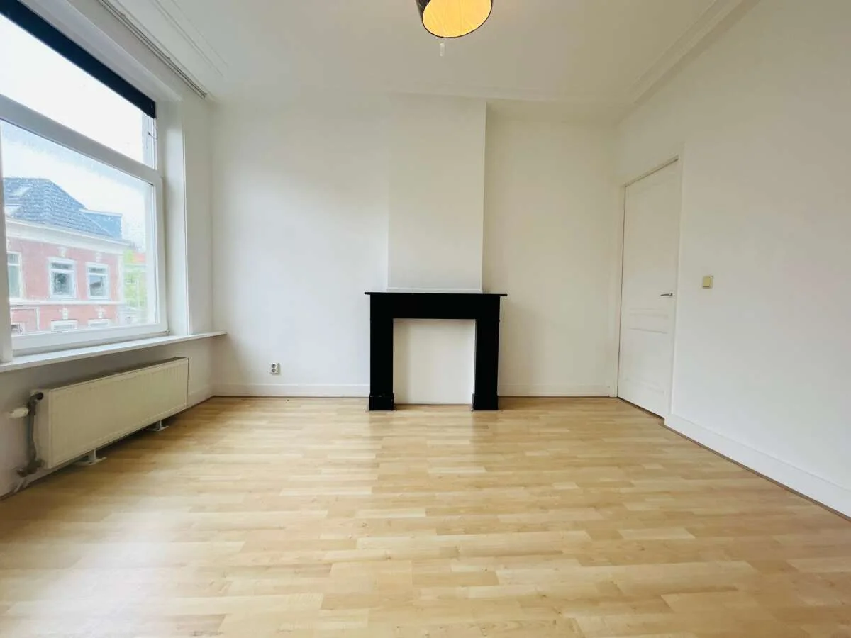 Foto van de Appartement gelegen aan de Prins Hendrikstraat in Den Haag
