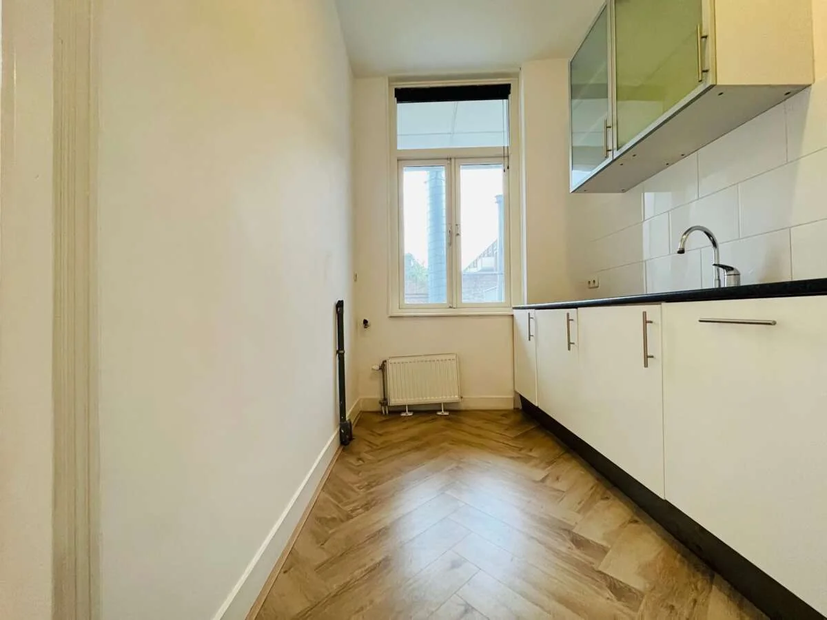 Foto van de Appartement gelegen aan de Prins Hendrikstraat in Den Haag