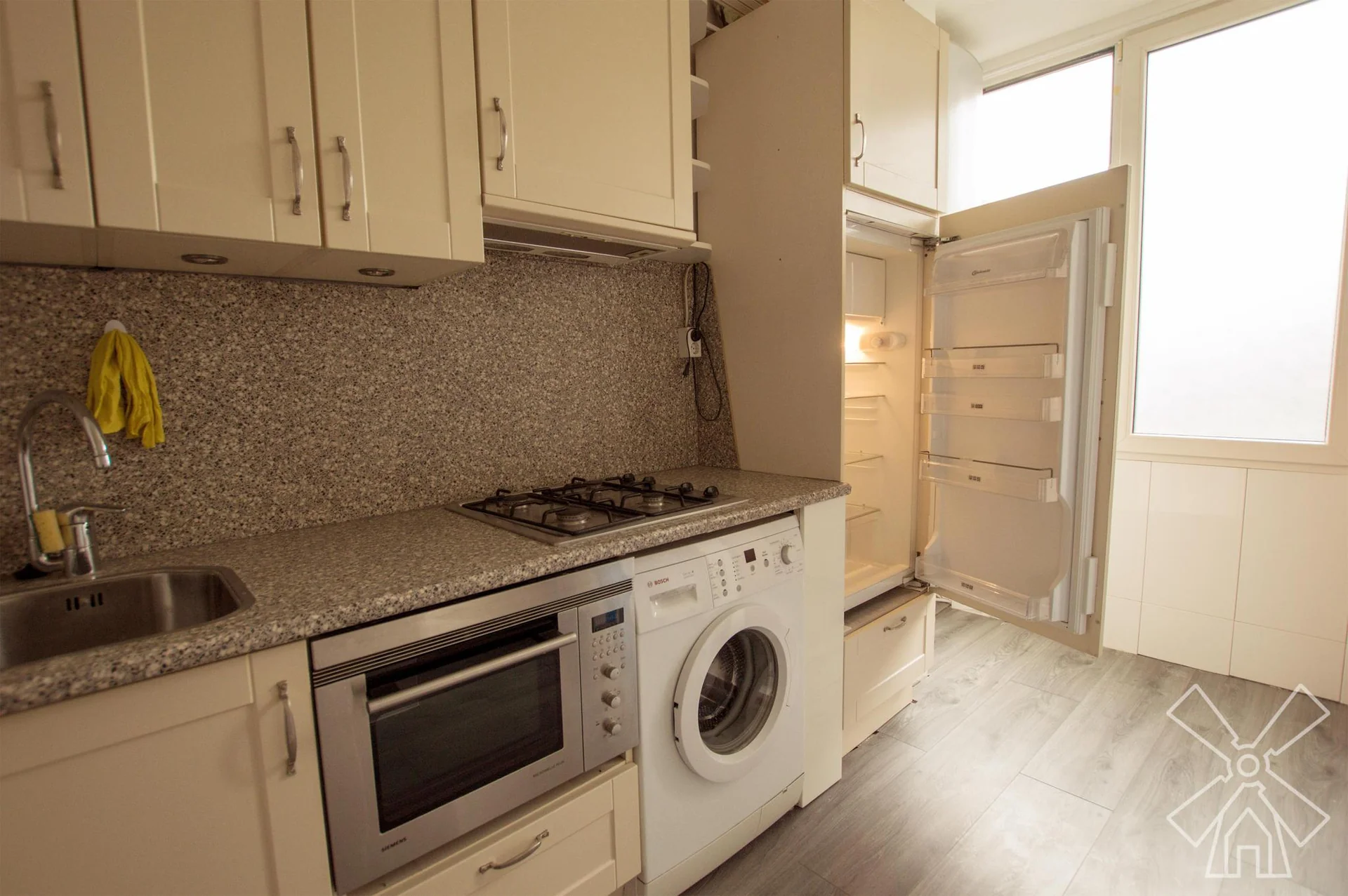 Foto van de Kamer gelegen aan de Goeverneurlaan in Den Haag