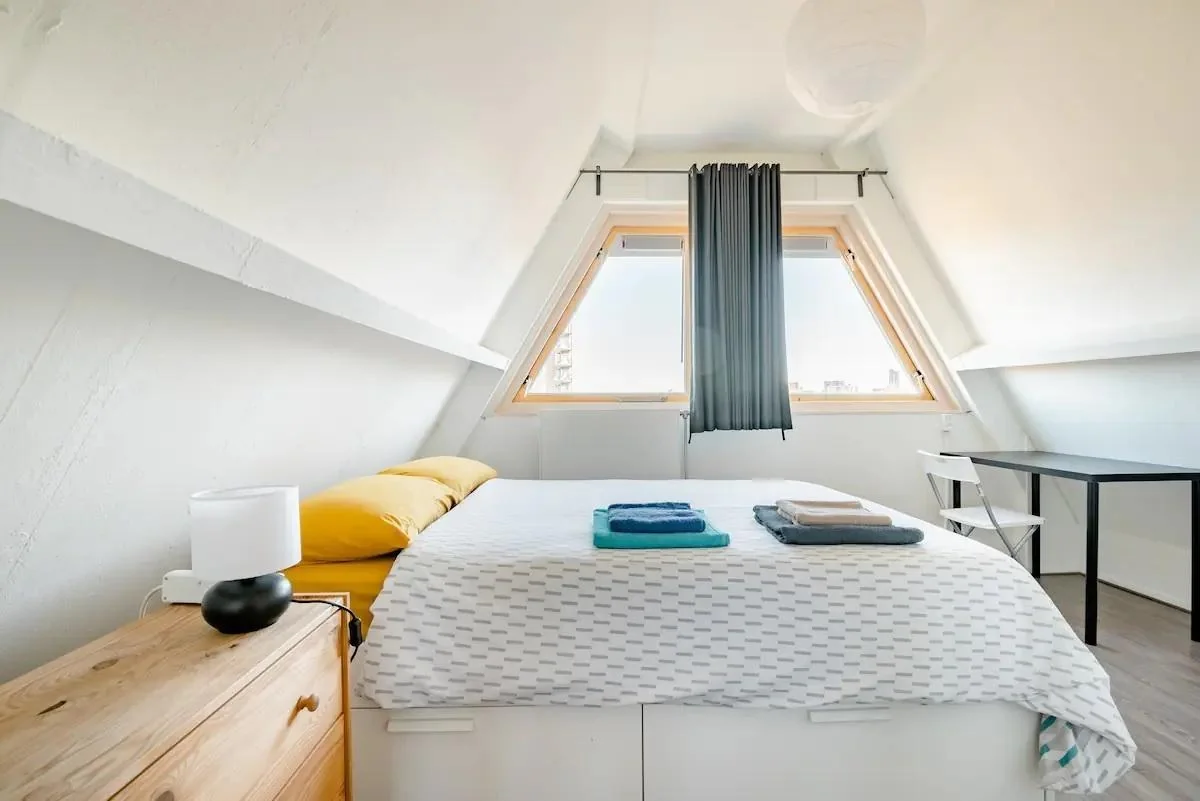 Foto van de Kamer gelegen aan de Vriendenlaan in Rotterdam