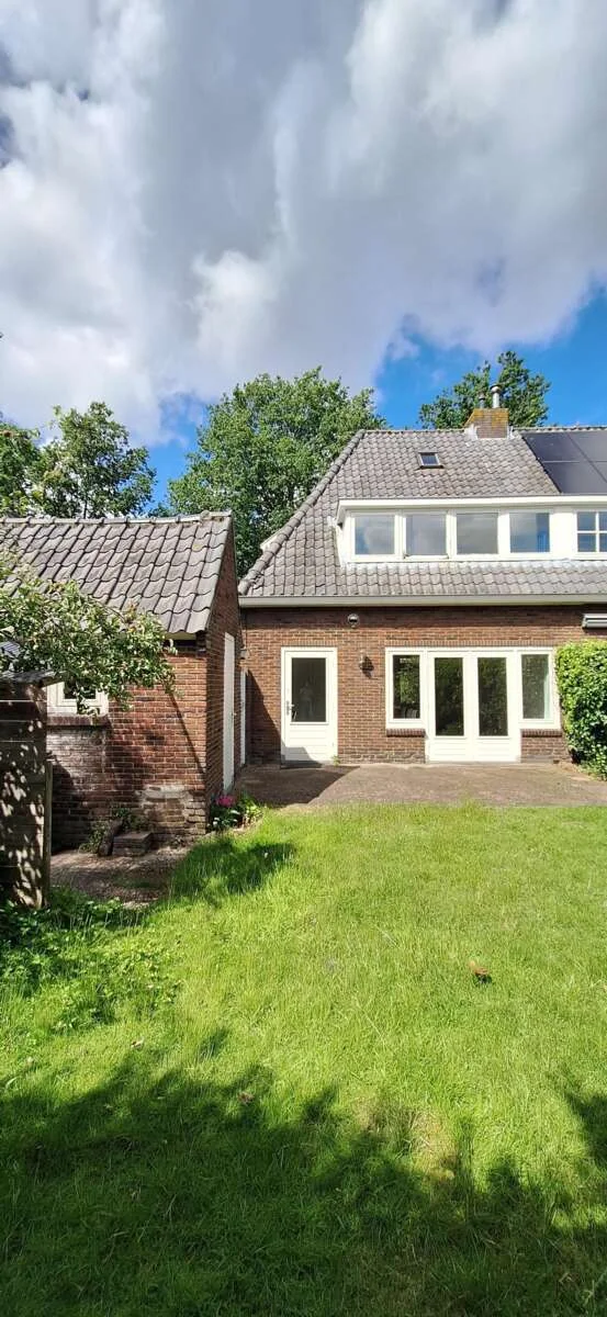 Foto van de Appartement gelegen aan de IJsbaanweg in Laren