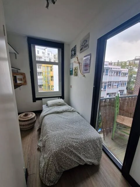 Foto van de Appartement gelegen aan de Van Oldenbarneveldtstraat in Amsterdam