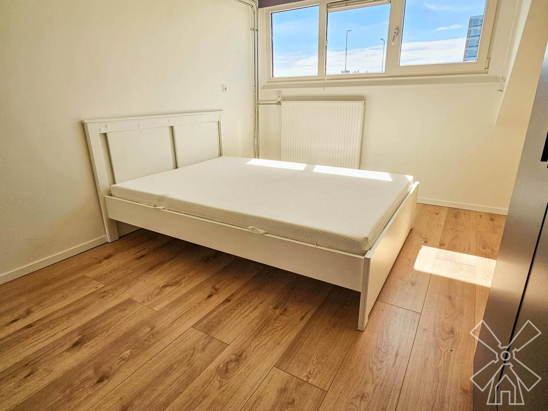 Foto van de Kamer gelegen aan de Burgemeester van Slijpelaan in Rotterdam