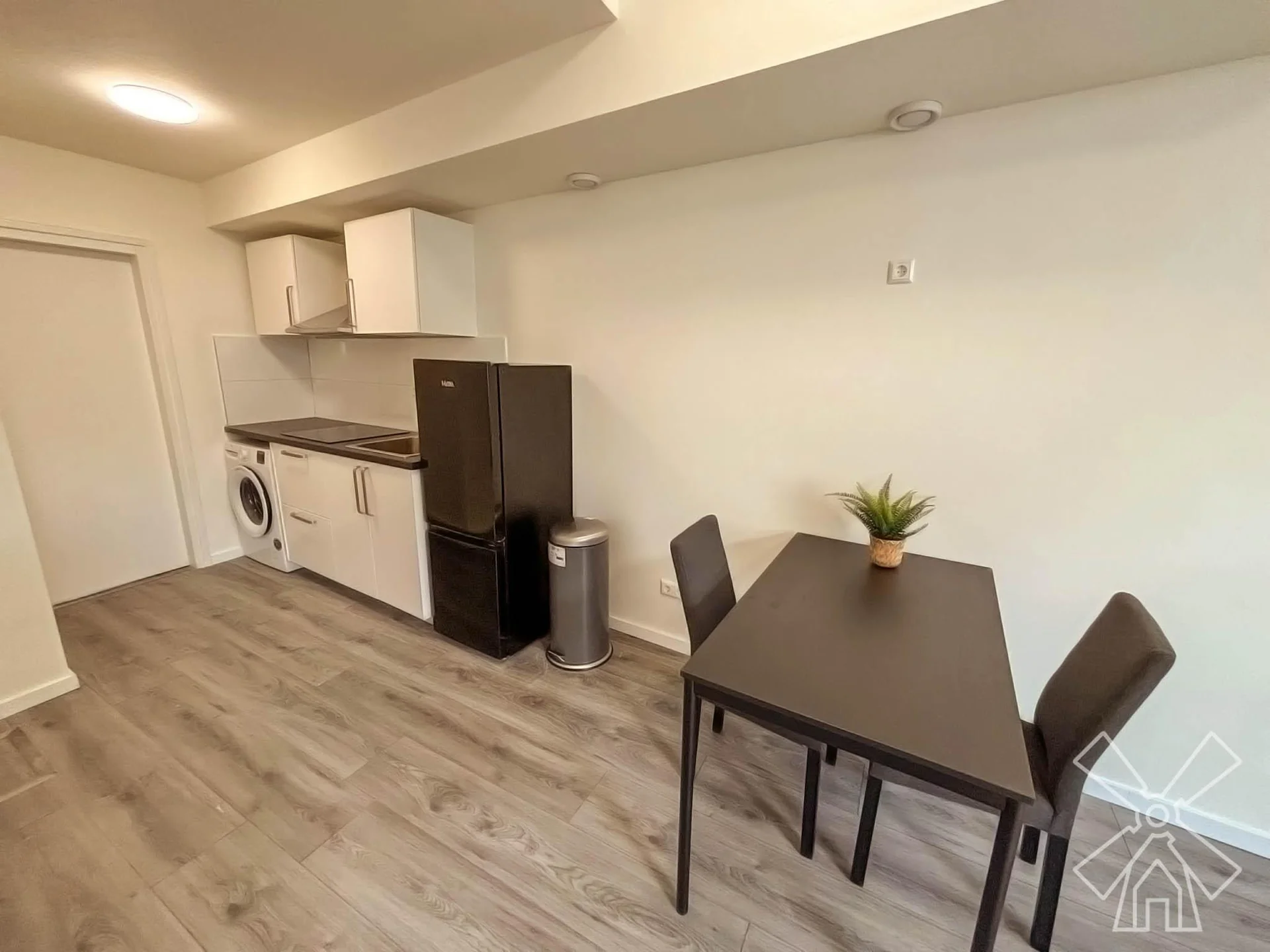 Foto van de Appartement gelegen aan de Woelwijkstraat in Rotterdam