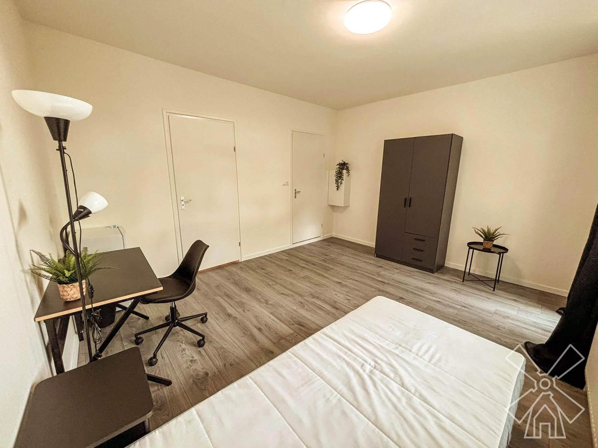 Foto van de Kamer gelegen aan de Woelwijkstraat in Rotterdam