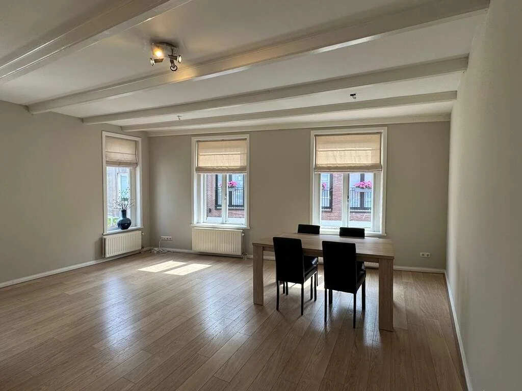 Foto van de Appartement gelegen aan de Dorpsstraat in Ouderkerk aan de Amstel