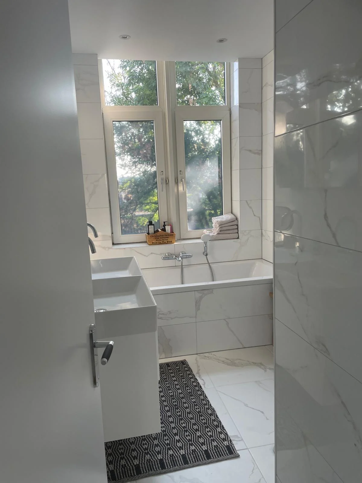 Foto van de Kamer gelegen aan de Middenweg in Amsterdam