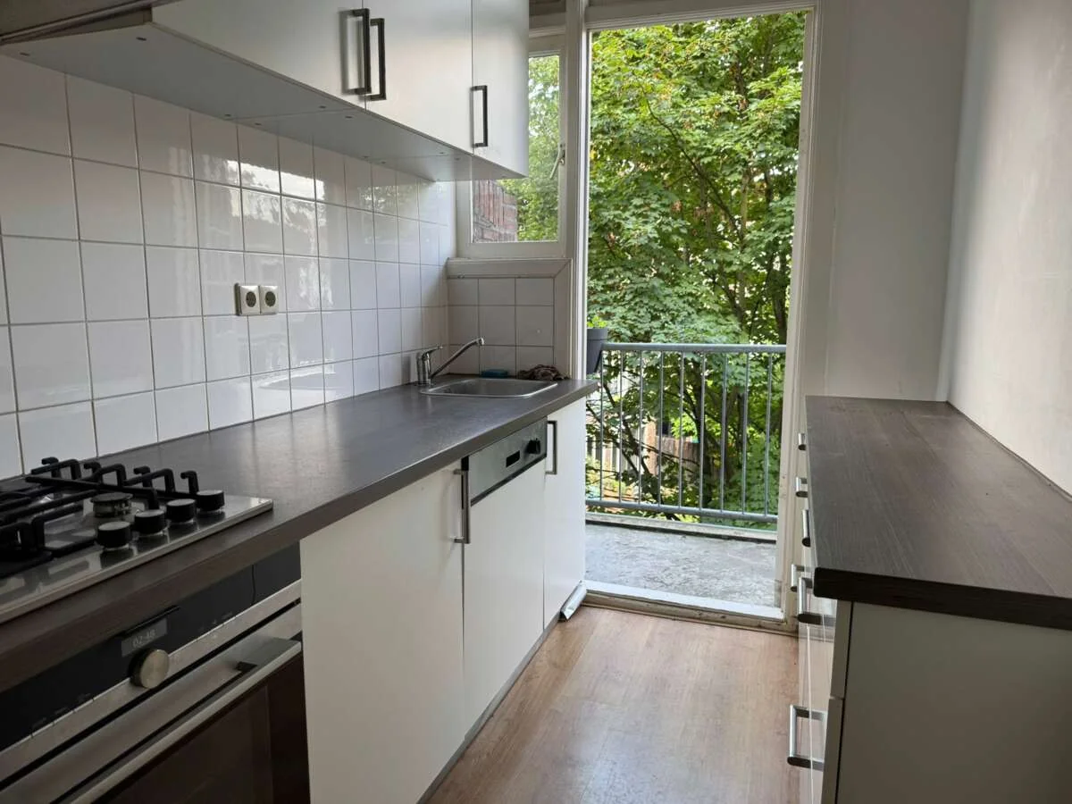 Foto van de Appartement gelegen aan de Bergselaan in Rotterdam