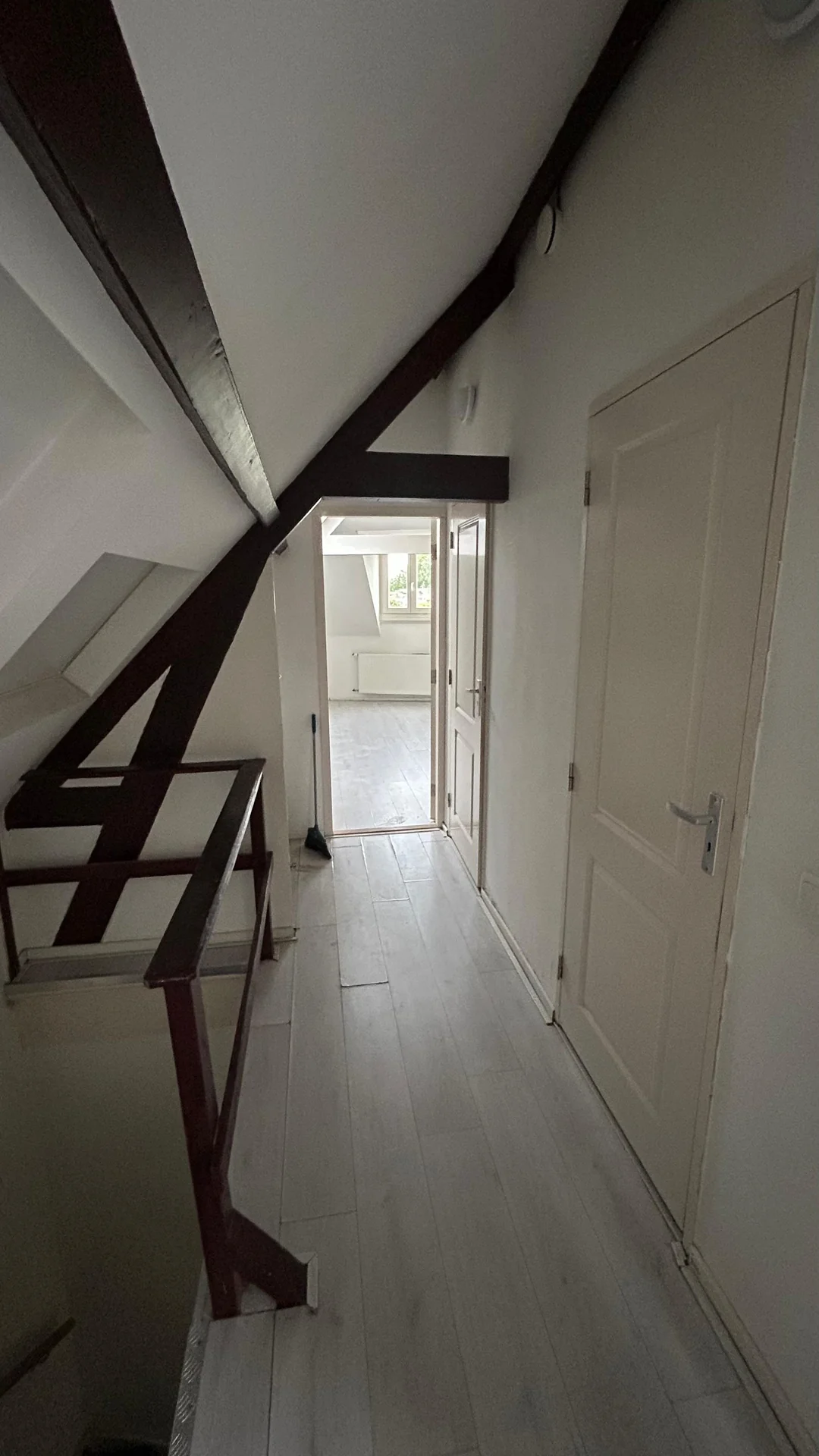 Foto van de Kamer gelegen aan de Oudedijk in Rotterdam