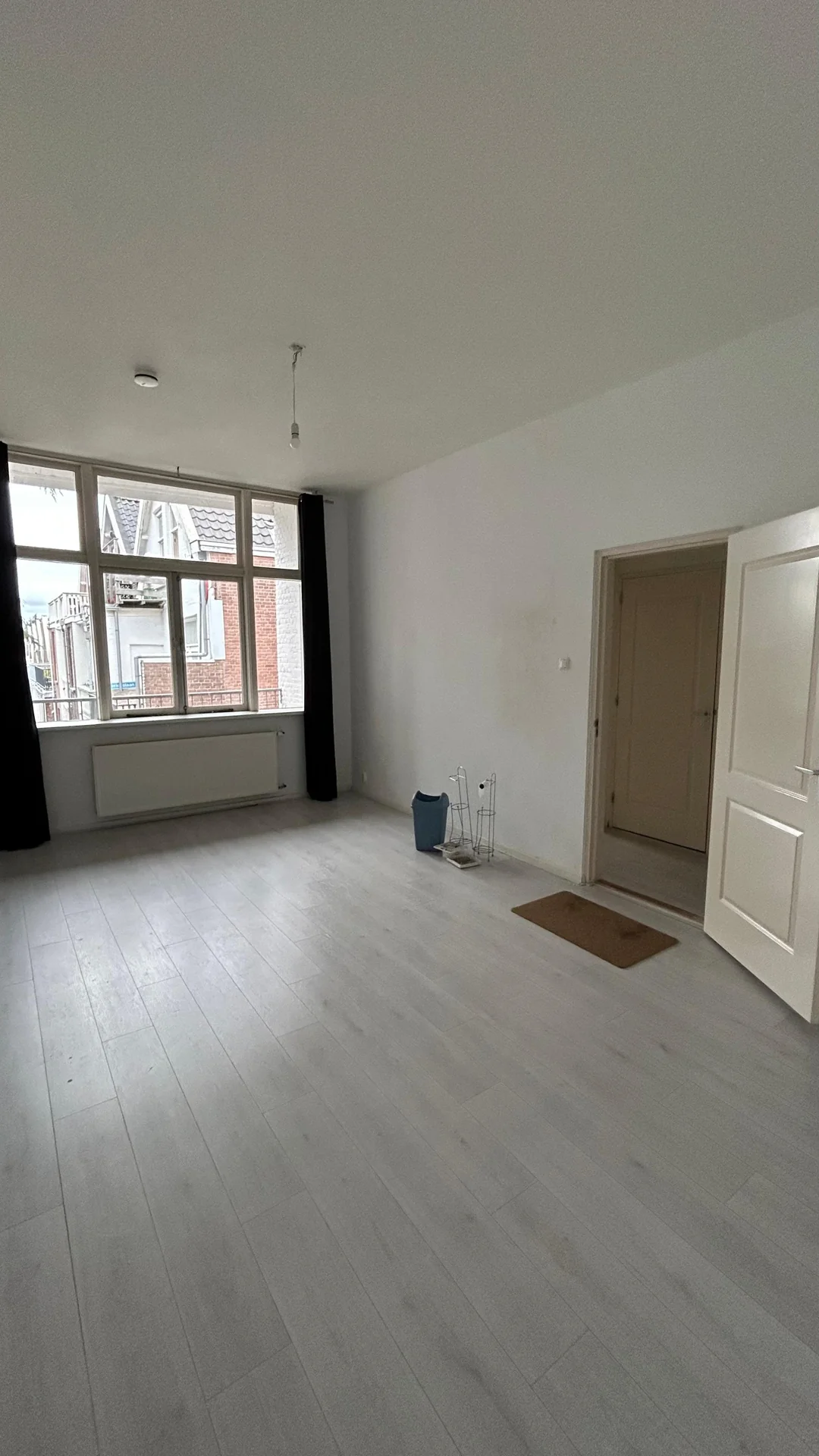 Foto van de Kamer gelegen aan de Oudedijk in Rotterdam