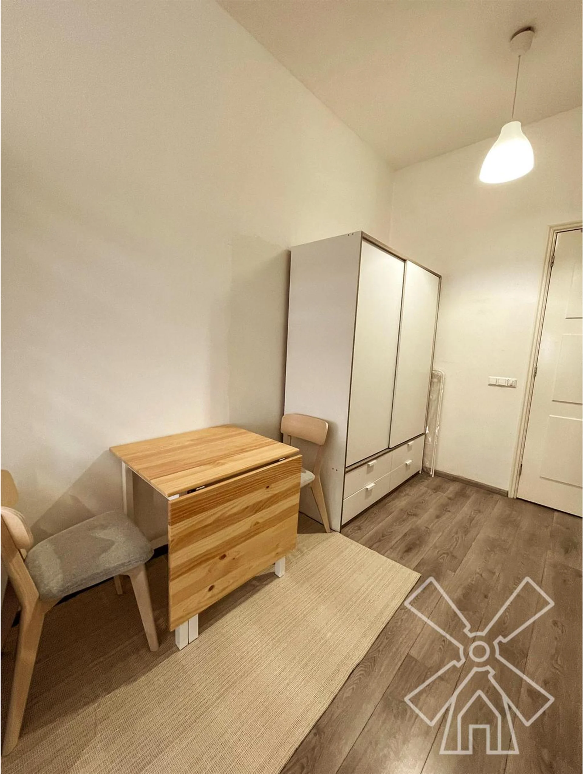 Foto van de Studio gelegen aan de Gouwestraat in Den Haag
