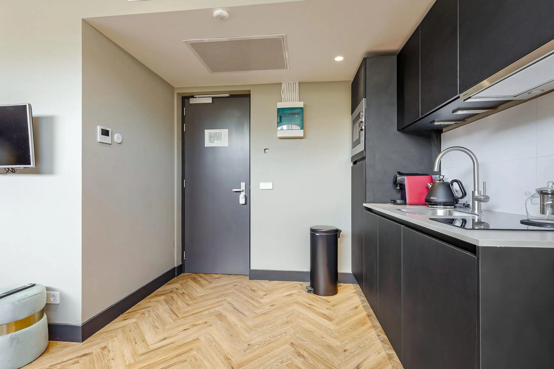 Foto van de Studio gelegen aan de Anton Waldorpstraat in Amsterdam