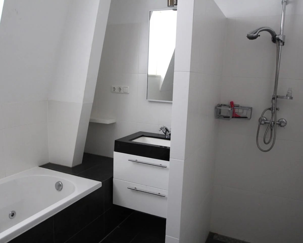 Foto van de Kamer gelegen aan de Elisabethstraat in Rotterdam