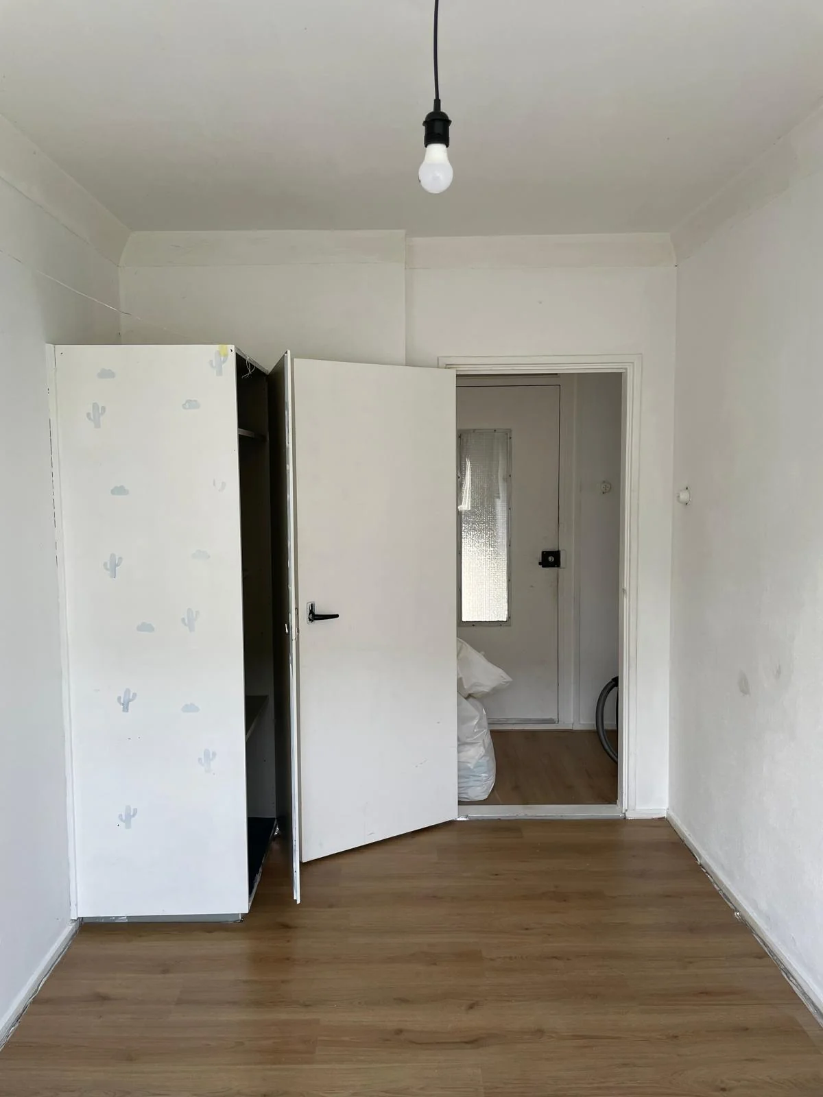 Foto van de Kamer gelegen aan de Eikenlaan in Groningen