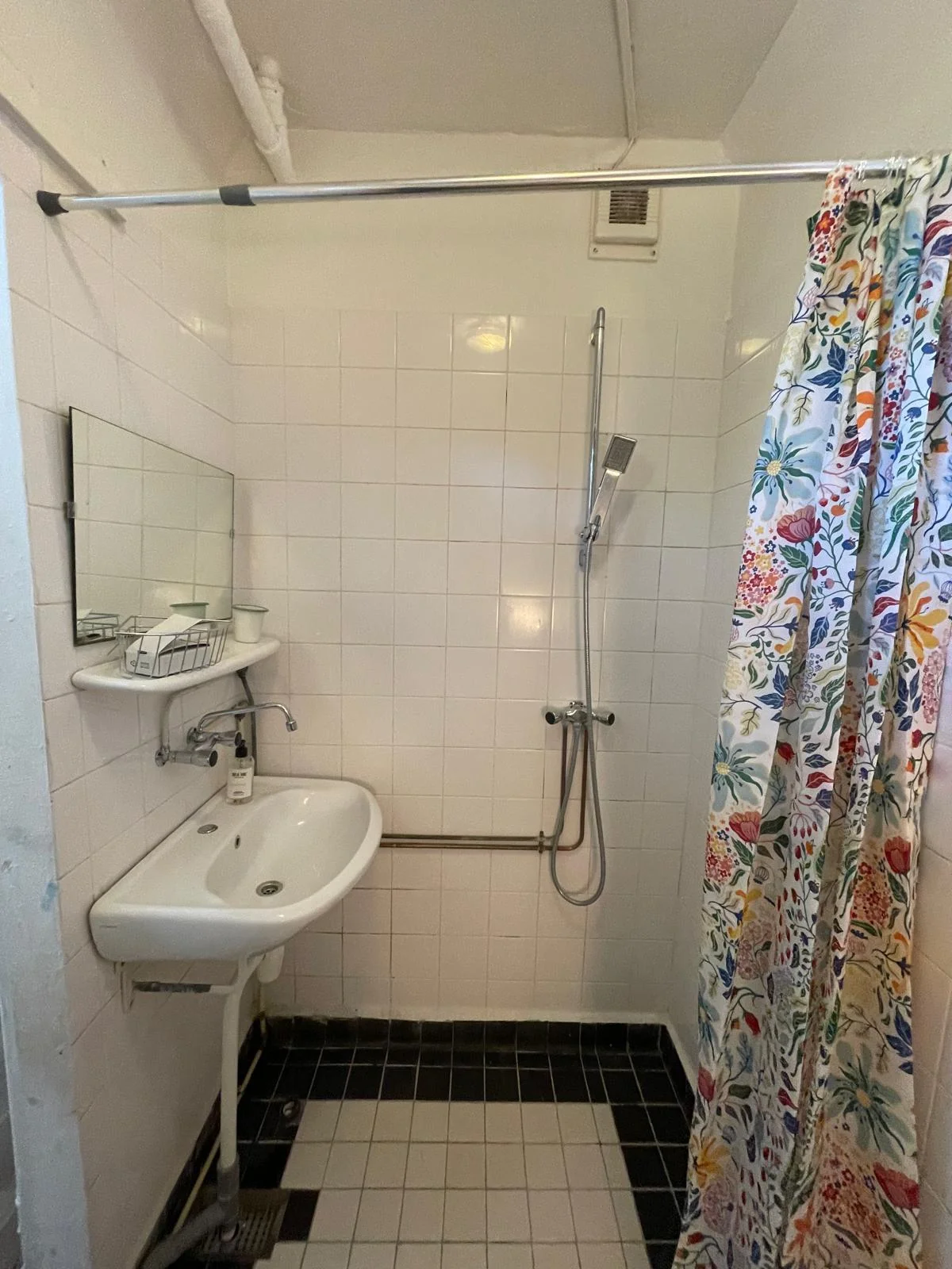 Foto van de Kamer gelegen aan de Eikenlaan in Groningen