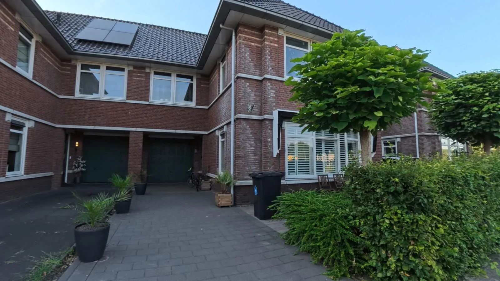 Foto van de Kamer gelegen aan de Laan van Magisch Realisme in Rotterdam