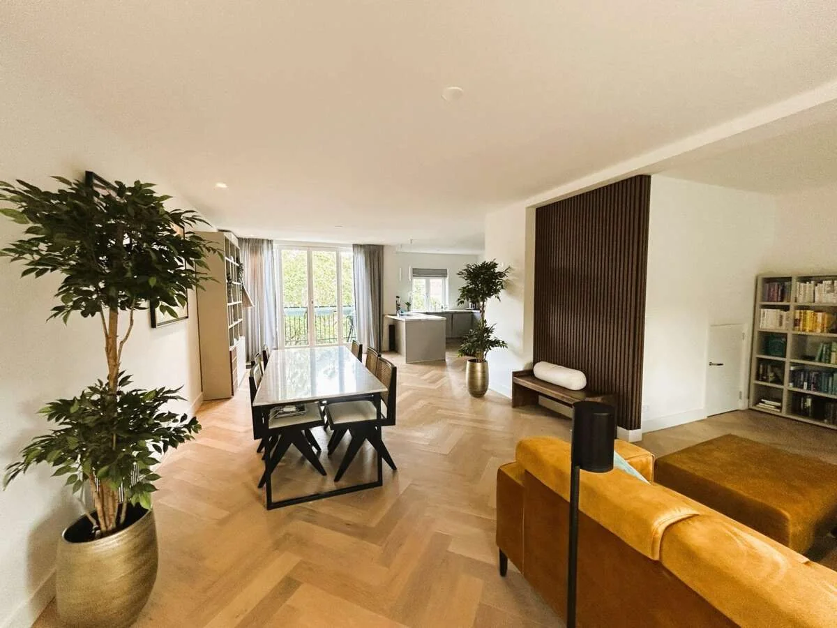 Foto van de Appartement gelegen aan de Paramaribostraat in Amsterdam