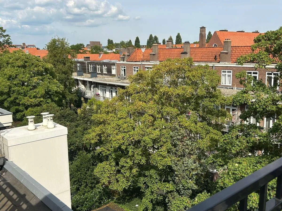 Foto van de Appartement gelegen aan de Paramaribostraat in Amsterdam
