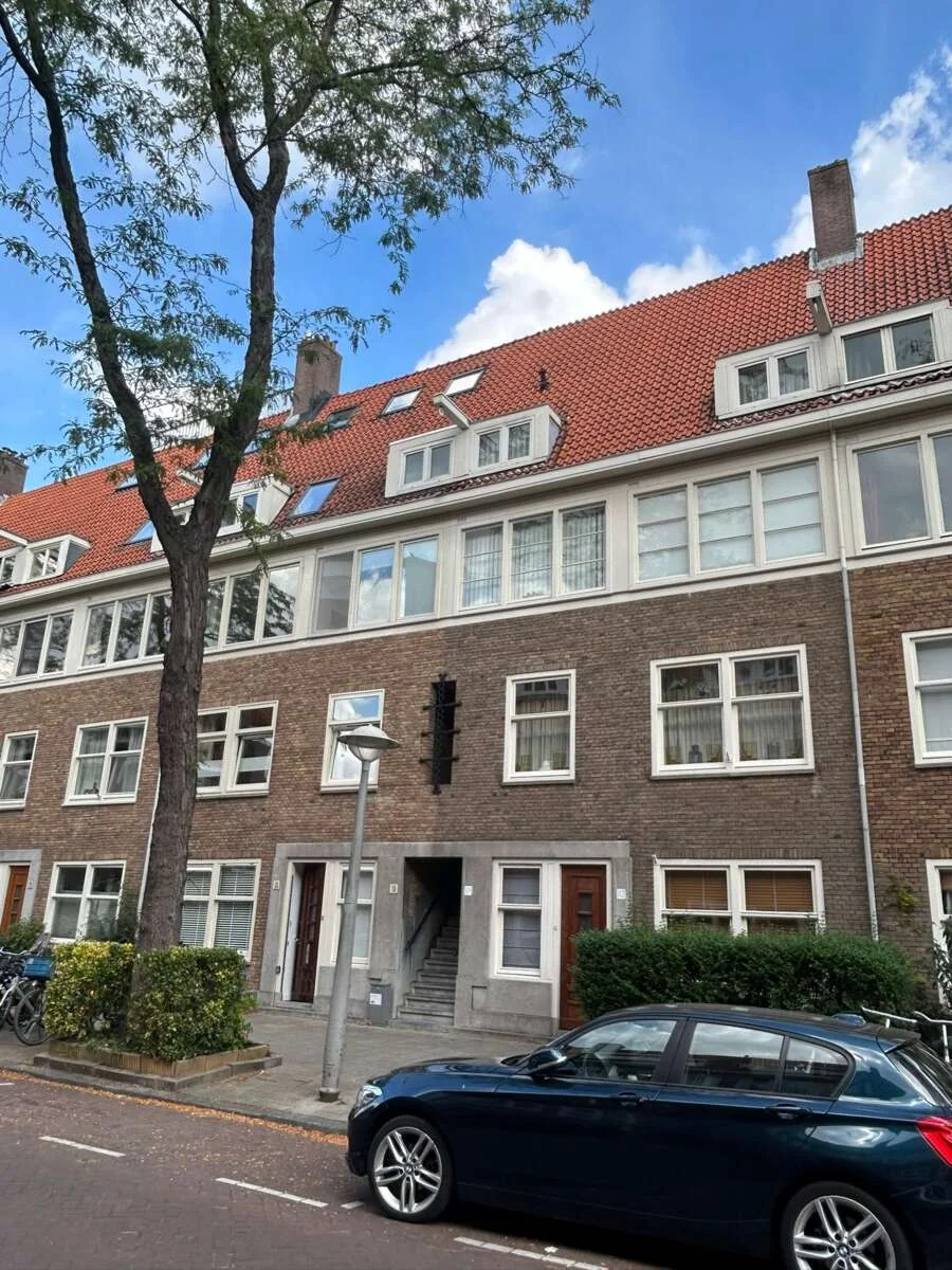 Foto van de Appartement gelegen aan de Paramaribostraat in Amsterdam