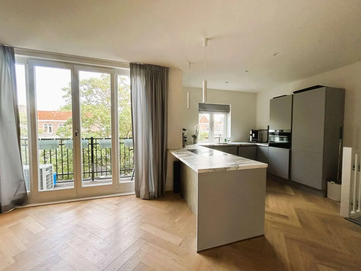 Foto van de Appartement gelegen aan de Paramaribostraat in Amsterdam