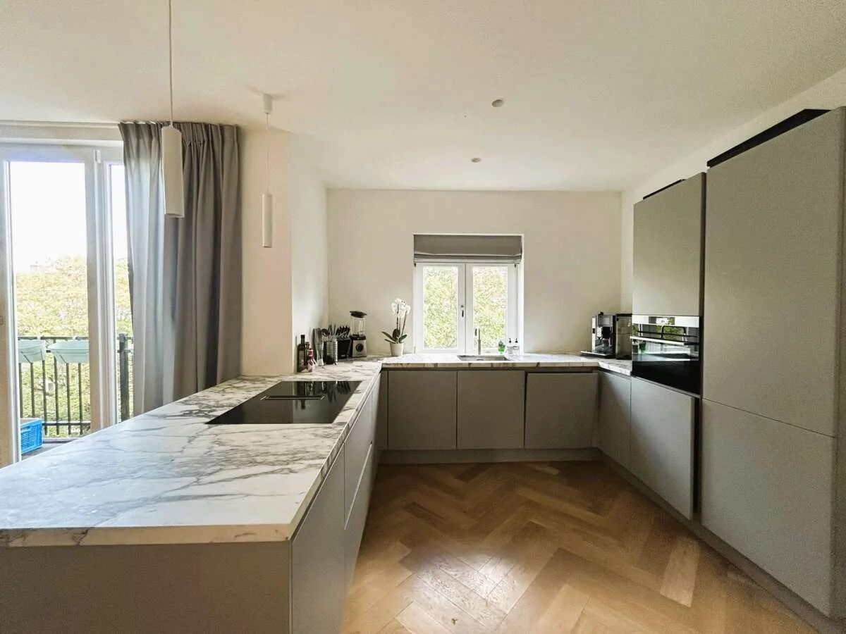 Foto van de Appartement gelegen aan de Paramaribostraat in Amsterdam