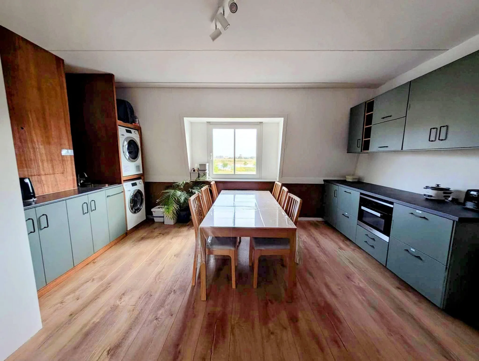 Foto van de Kamer gelegen aan de Laan van Oost-Indie in Nijmegen