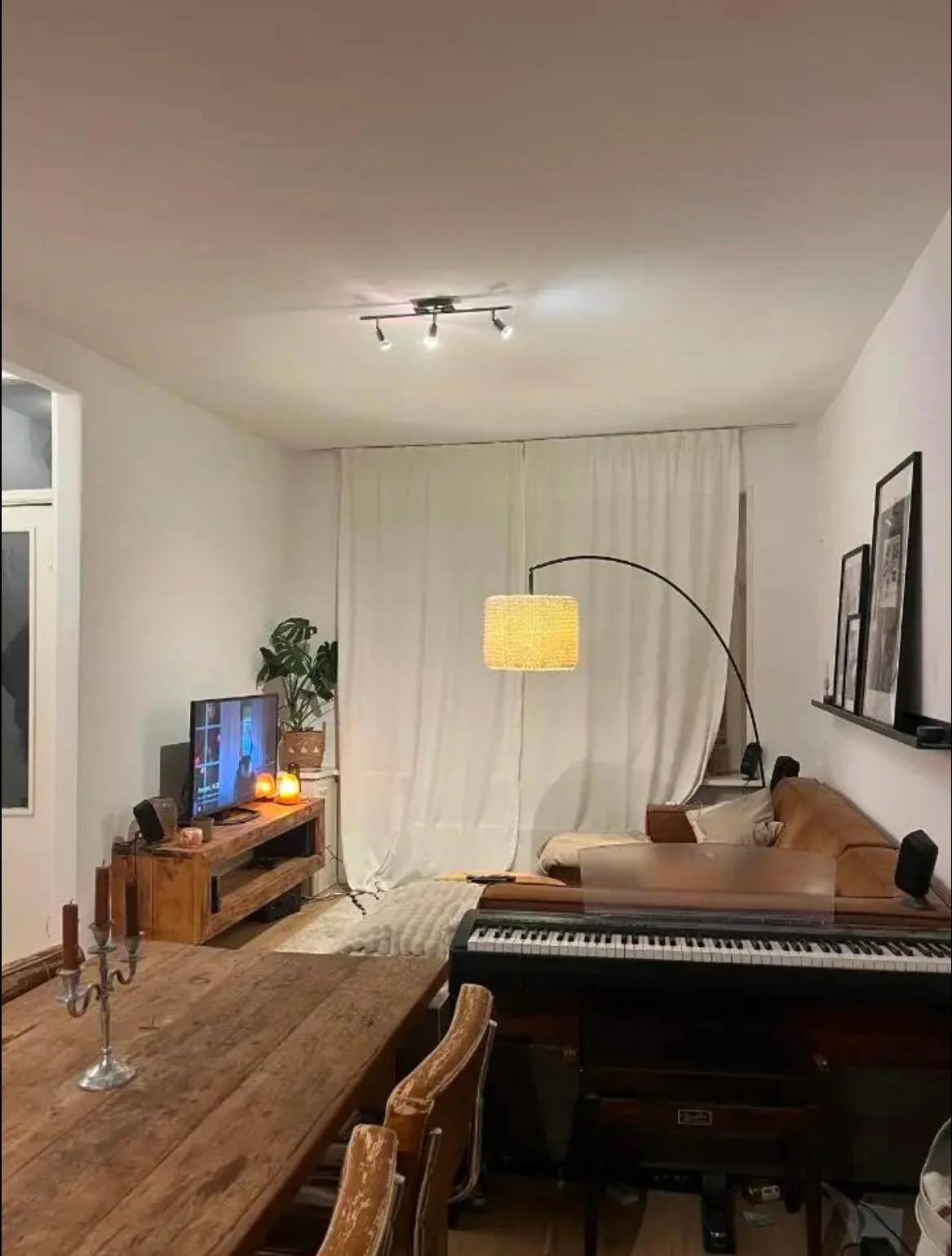 Foto van de Kamer gelegen aan de Laakkade in Den Haag