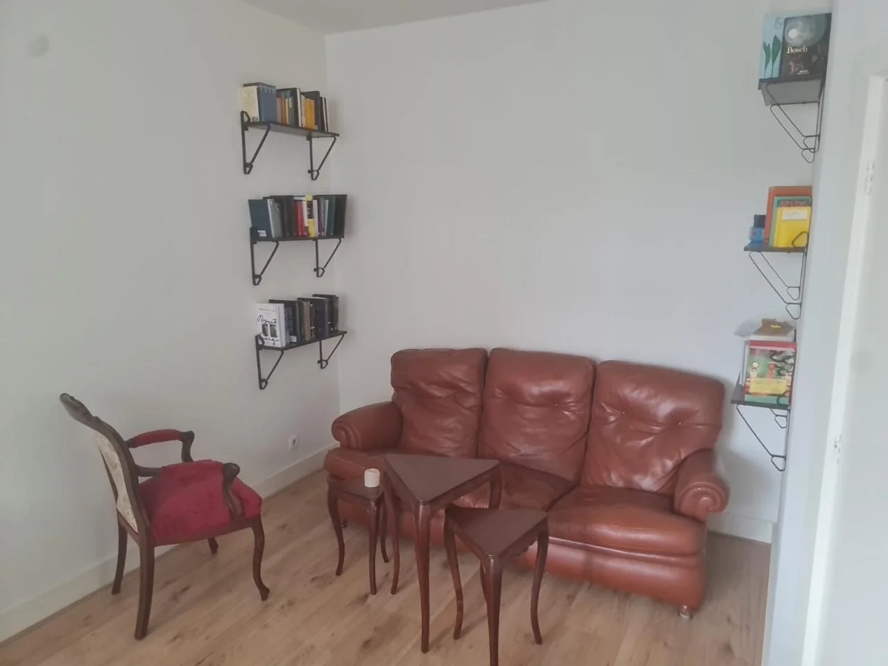 Foto van de Kamer gelegen aan de Jan van Beersstraat in Den Haag