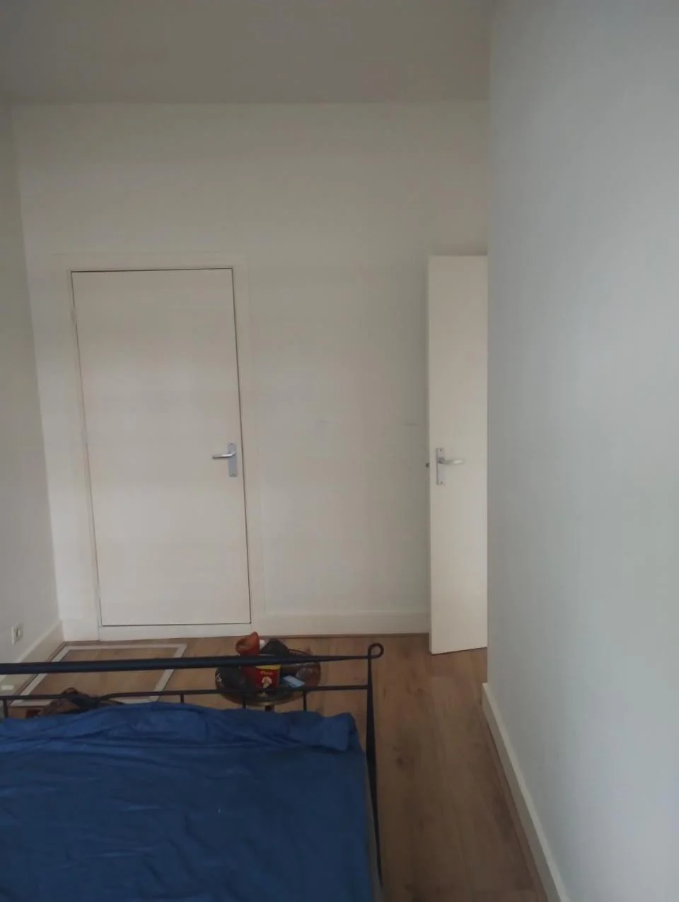 Foto van de Kamer gelegen aan de Jan van Beersstraat in Den Haag