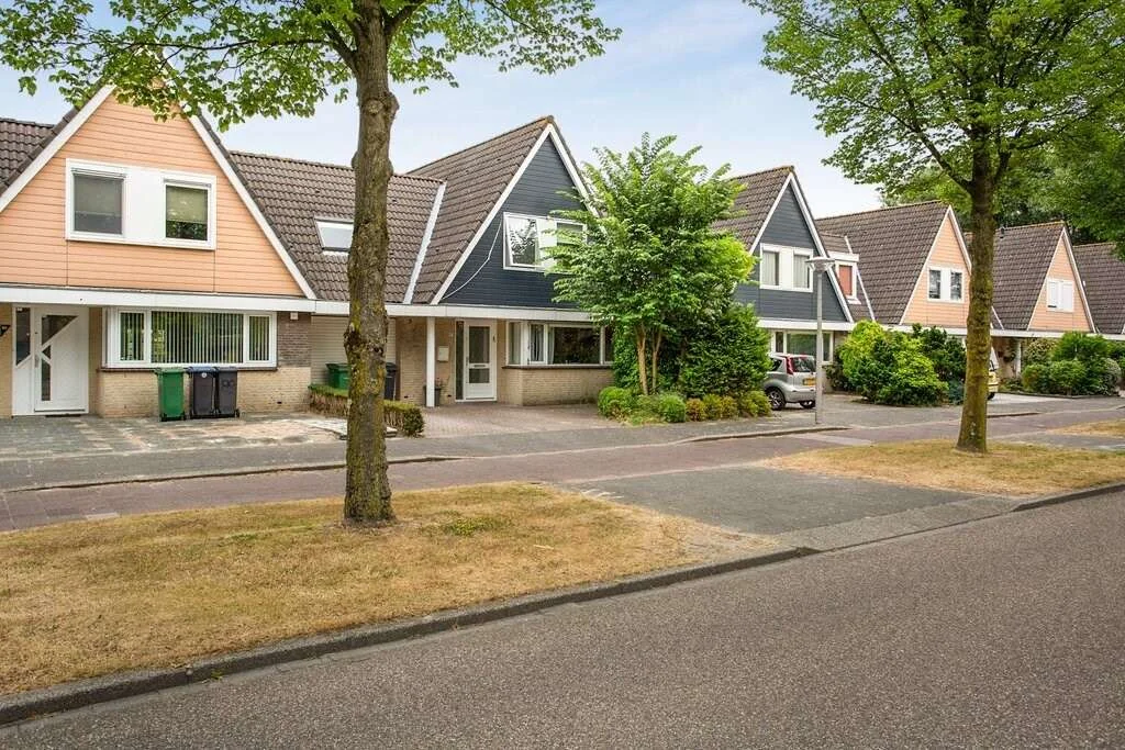 Foto van de Appartement gelegen aan de Bertha von Suttnerlaan in Amstelveen