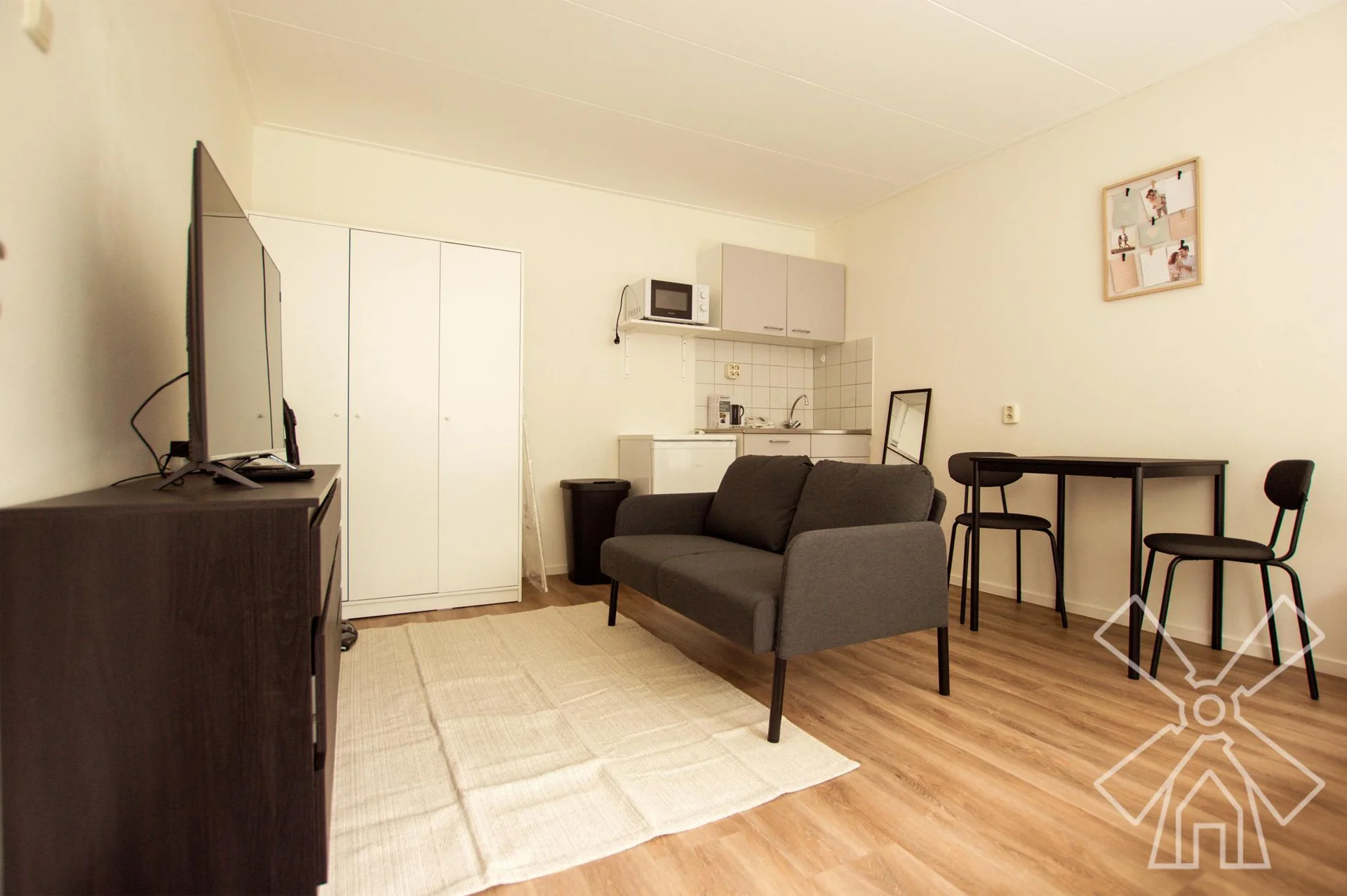 Foto van de Kamer gelegen aan de Elviraland in Den Haag