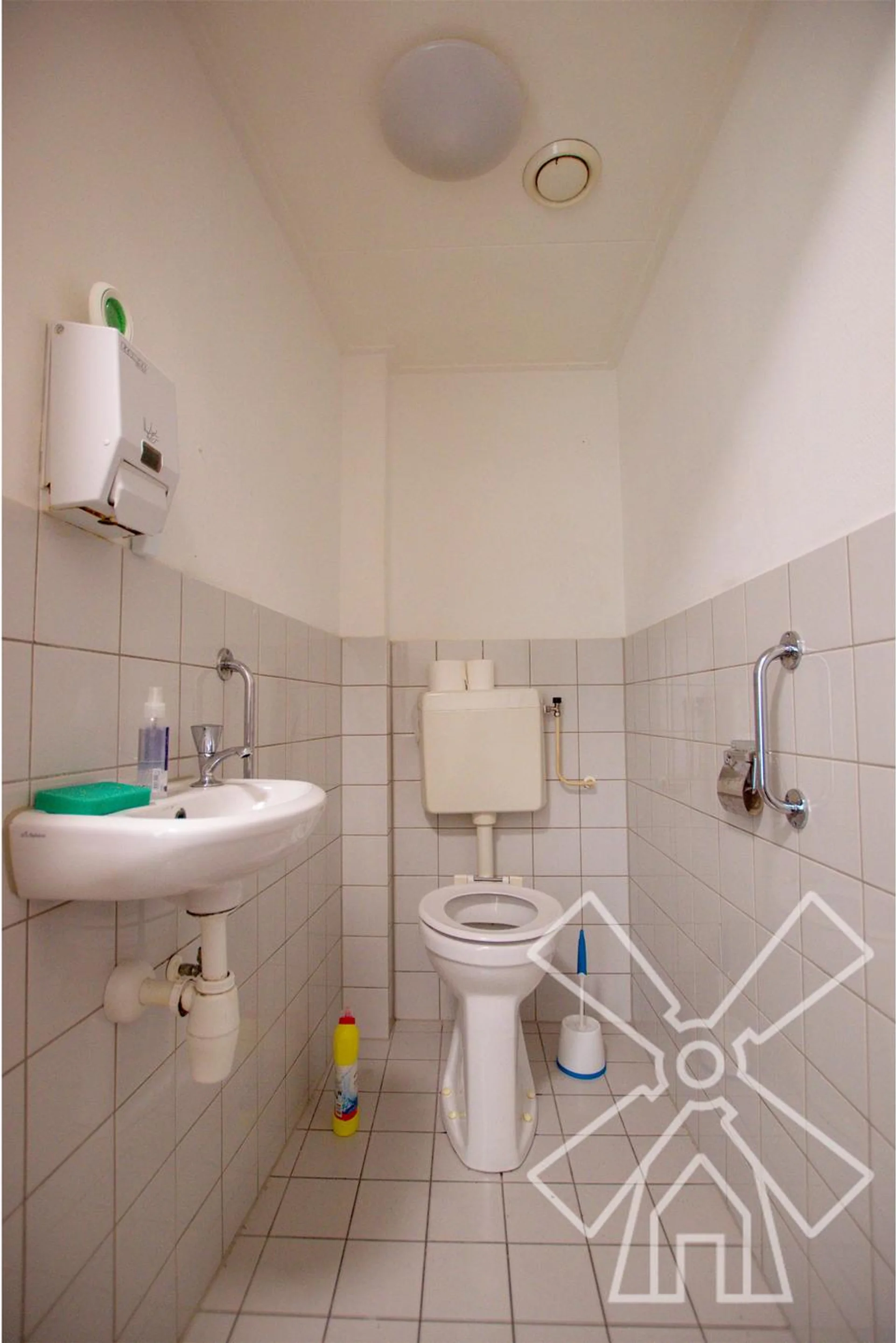 Foto van de Kamer gelegen aan de Elviraland in Den Haag