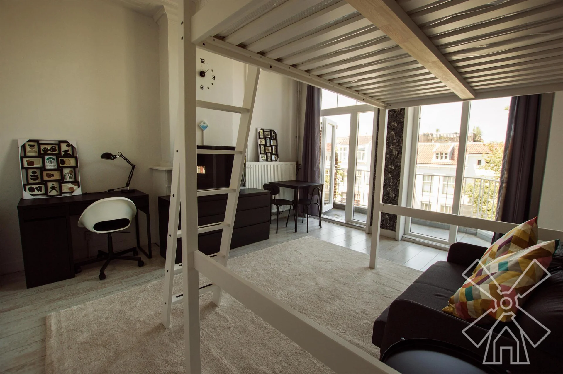 Foto van de Studio gelegen aan de Valkenboslaan in Den Haag
