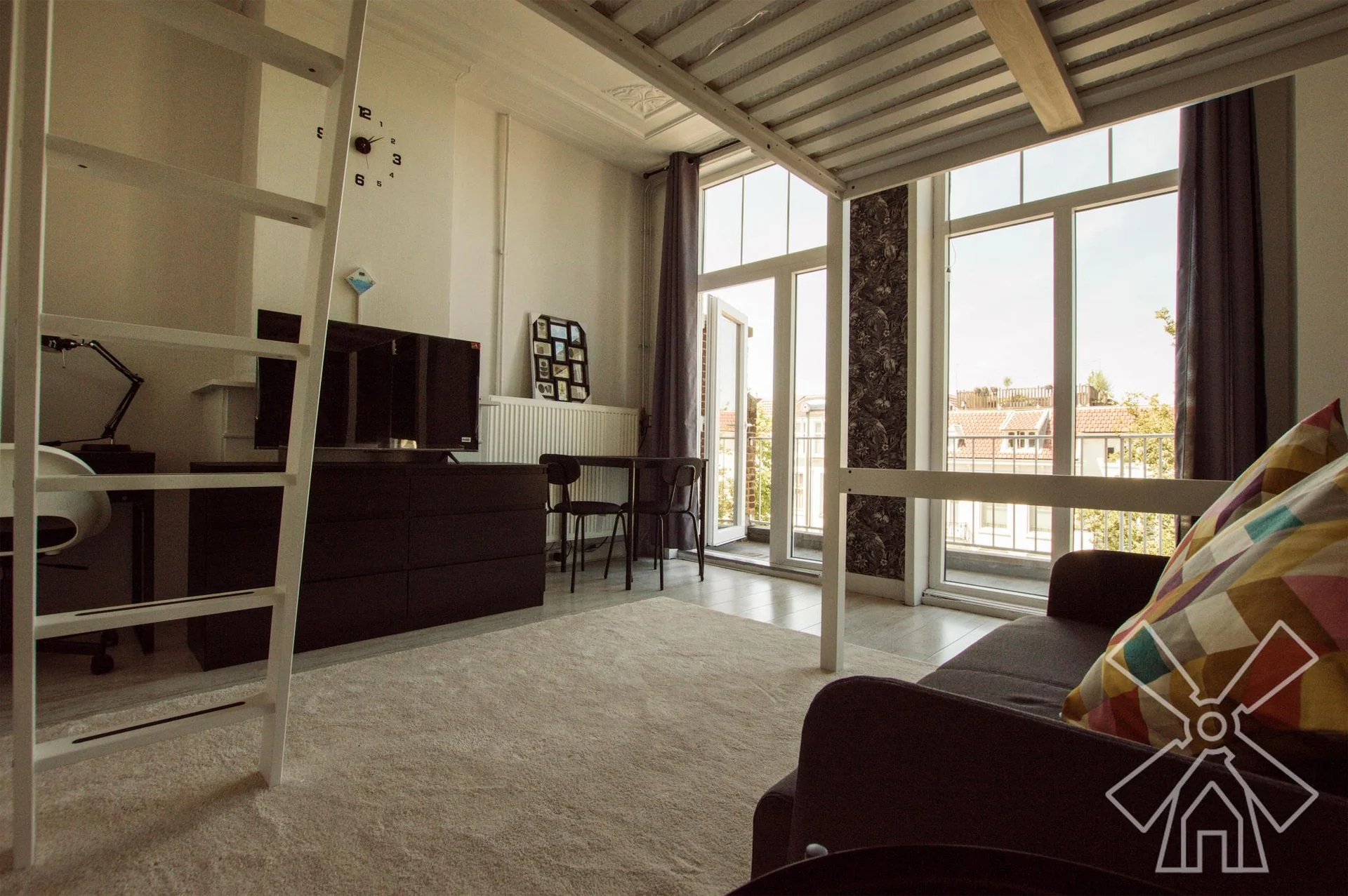Foto van de Studio gelegen aan de Valkenboslaan in Den Haag