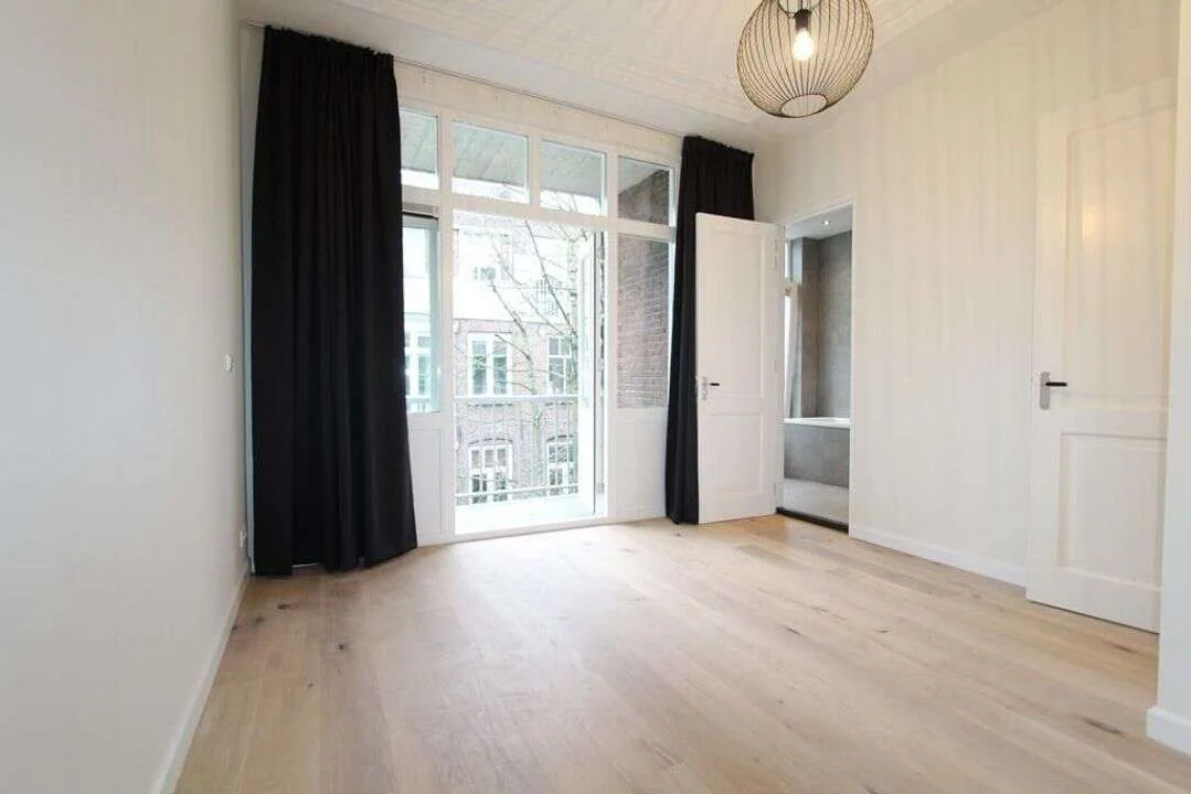 Foto van de Appartement gelegen aan de Frans van Mierisstraat in Amsterdam