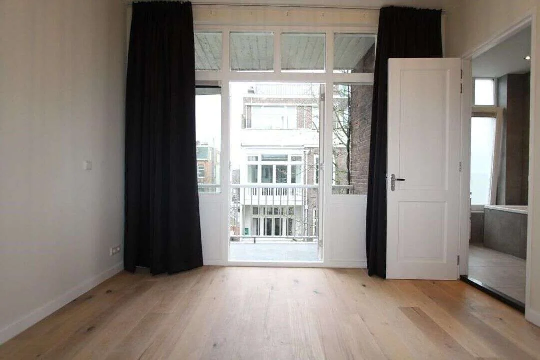 Foto van de Appartement gelegen aan de Frans van Mierisstraat in Amsterdam