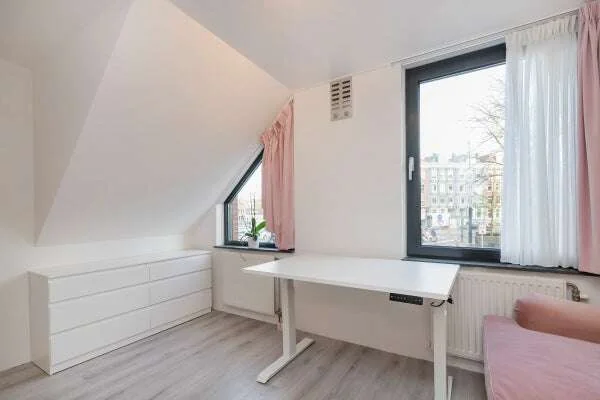Foto van de Appartement gelegen aan de Pontanusstraat in Amsterdam