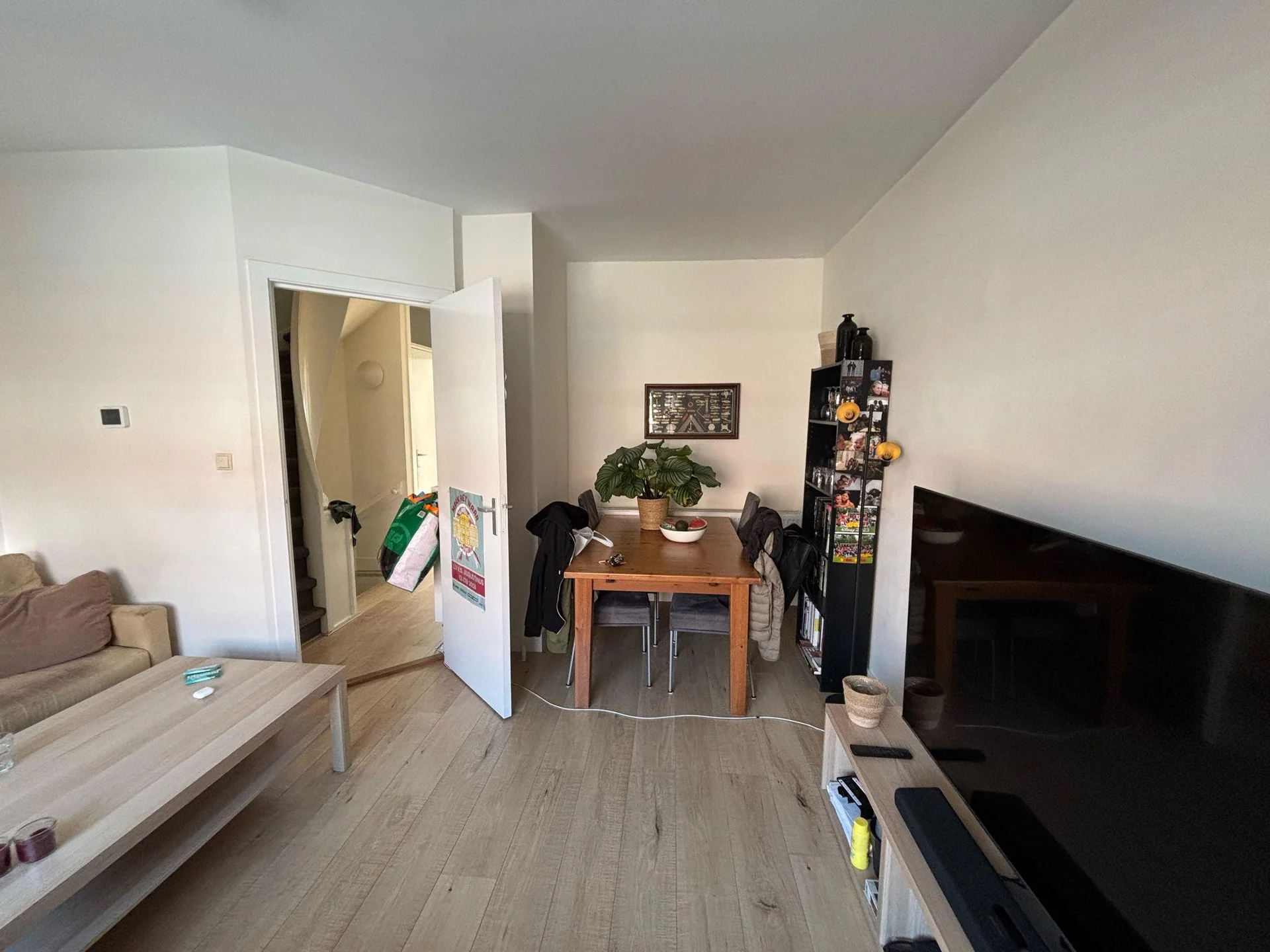 Foto van de Kamer gelegen aan de Johan Gramstraat in Den Haag