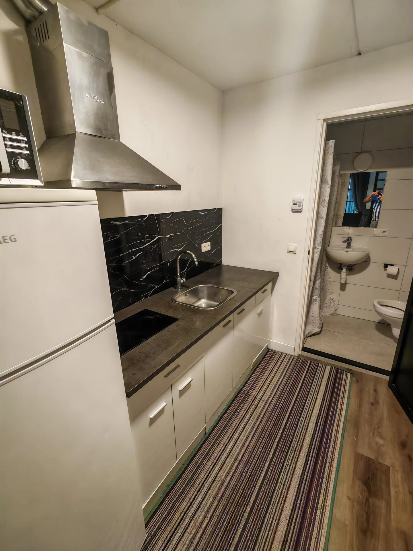 Foto van de Studio gelegen aan de Maarsseveensevaart in Maarssen