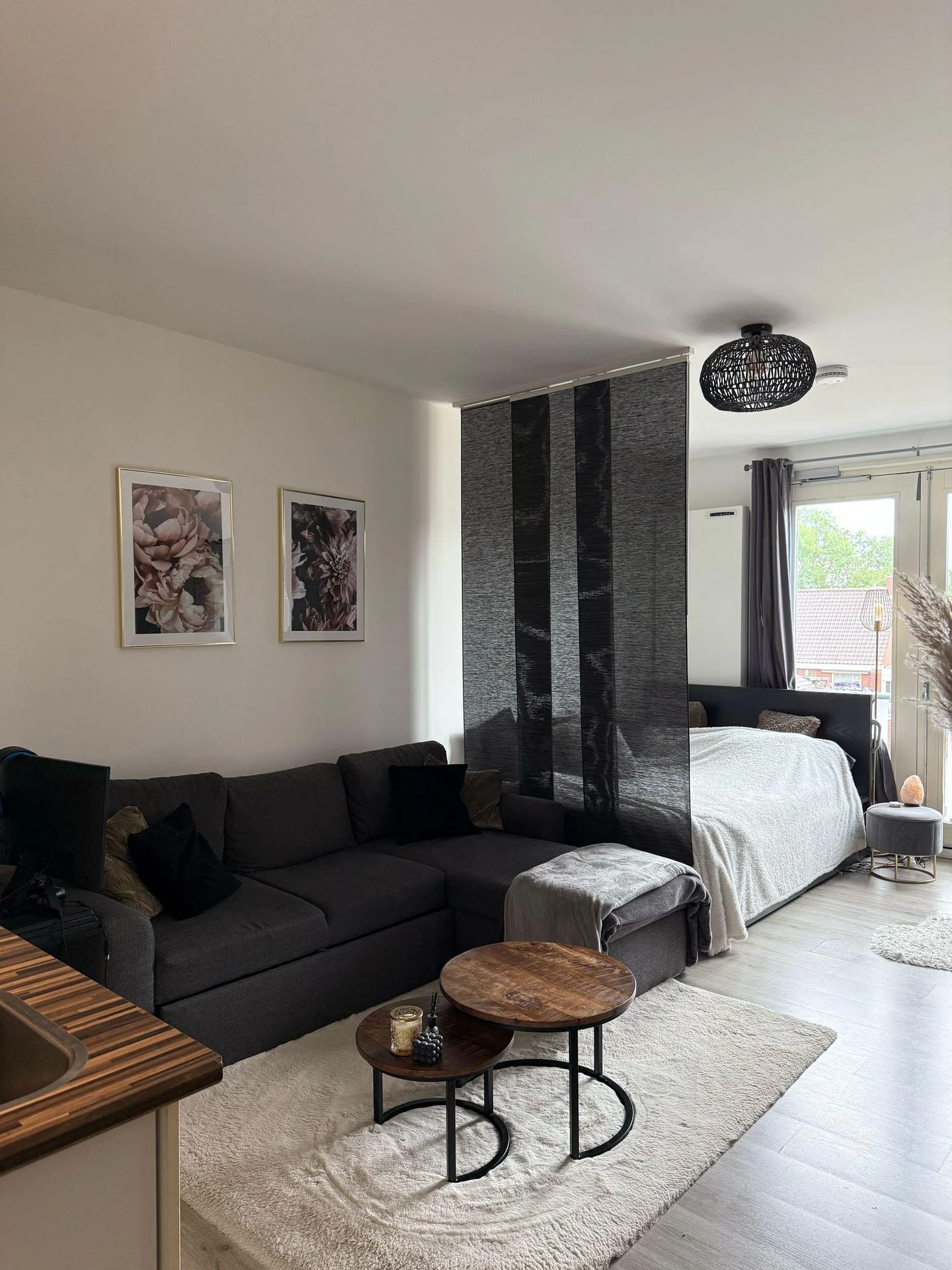 Foto van de Studio gelegen aan de Pop Dijkemaweg in Groningen