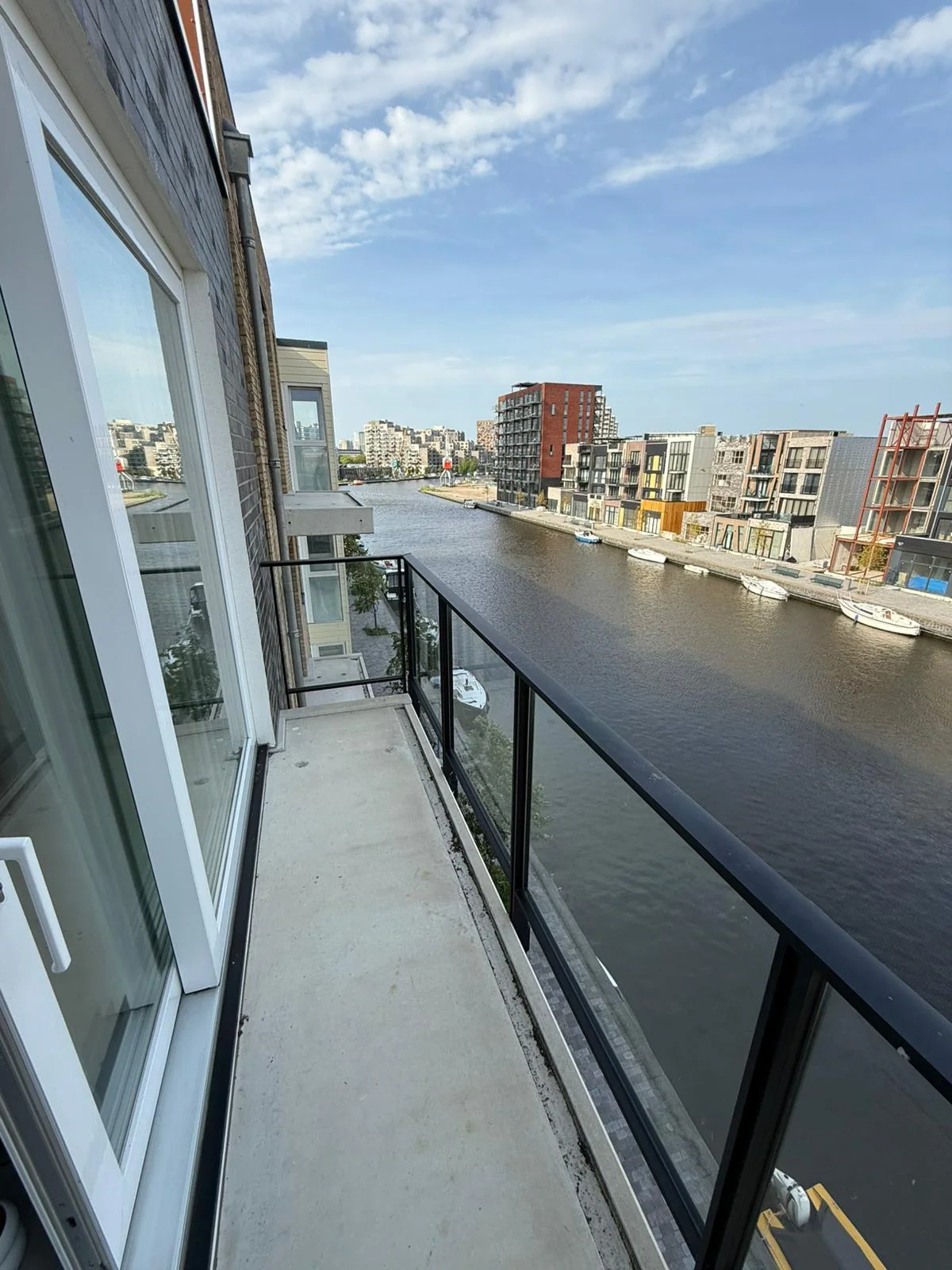 Foto van de Studio gelegen aan de Johan Ringerskade in Den Haag