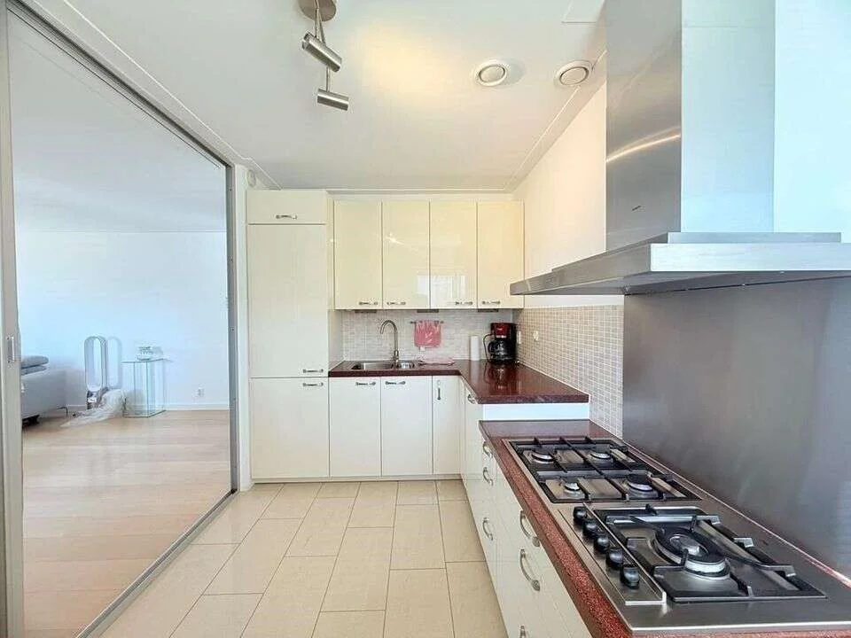 Foto van de Appartement gelegen aan de Arent Janszoon Ernststraat in Amsterdam