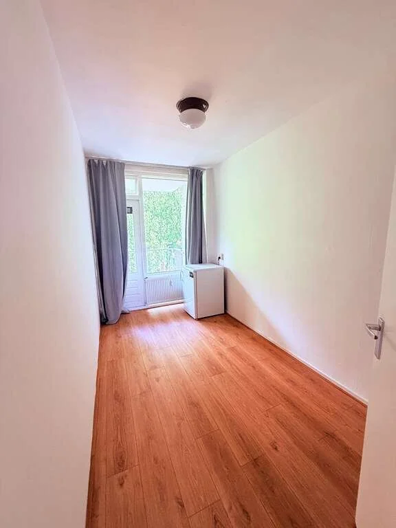 Foto van de Appartement gelegen aan de Camera Obscuralaan in Amstelveen