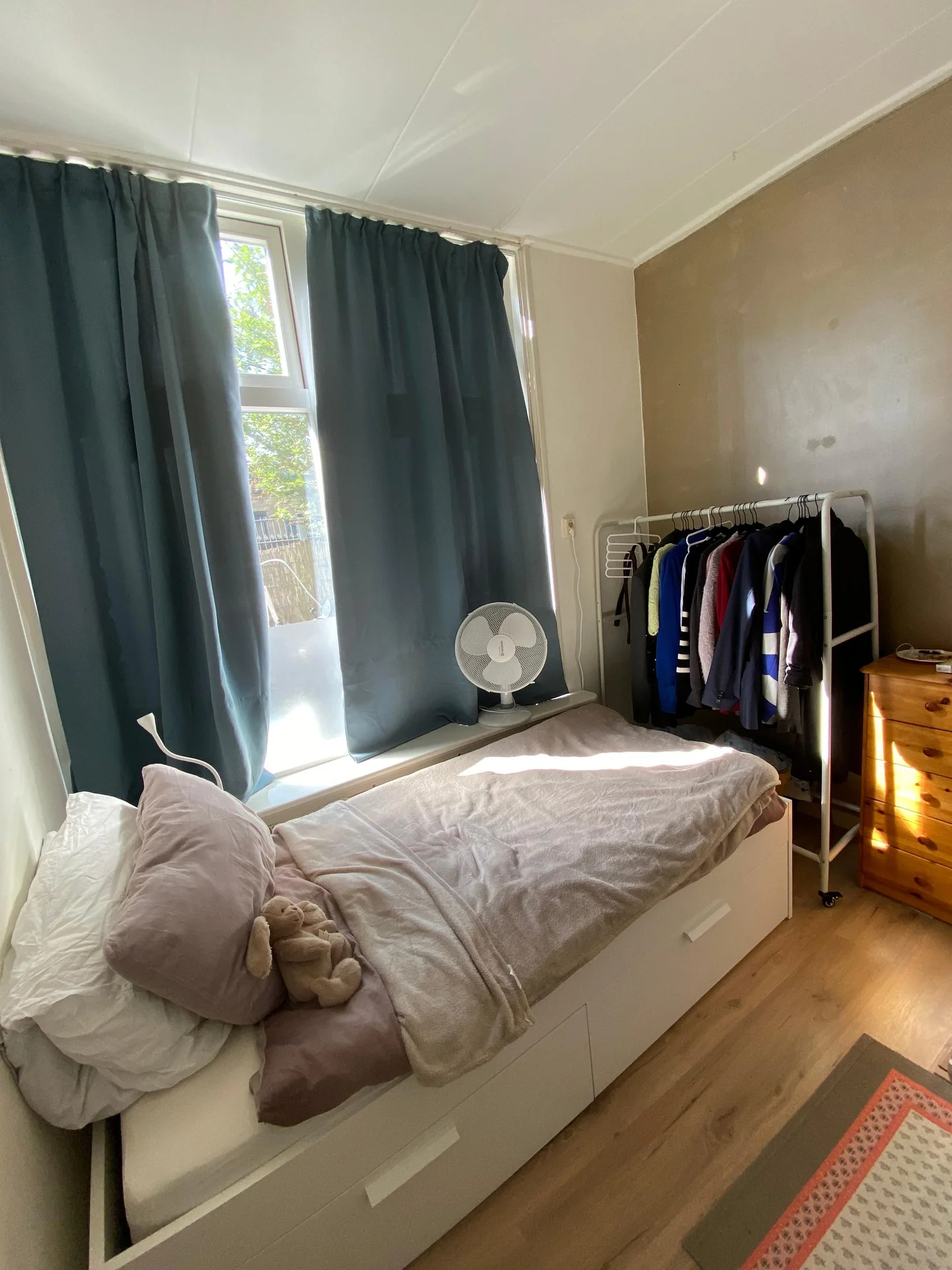 Foto van de Kamer gelegen aan de Pieterseliestraat in Leeuwarden